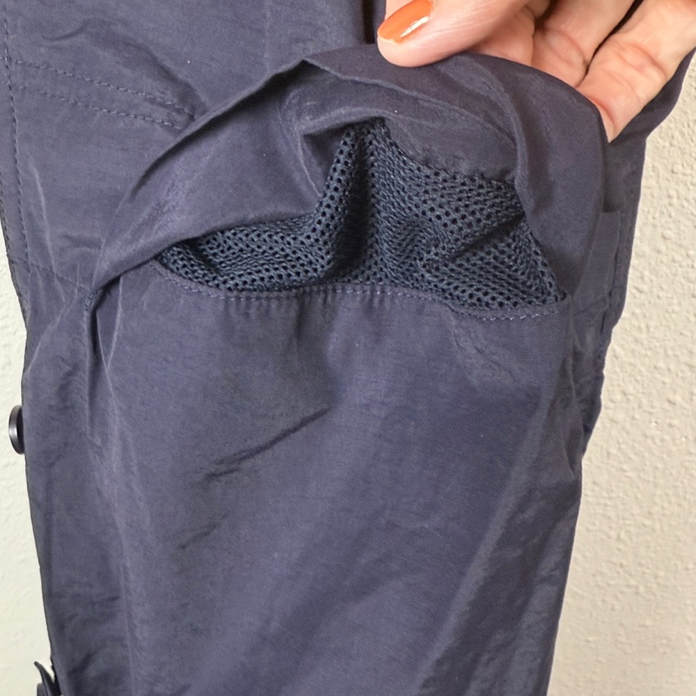 LANDS END‎ Convertible Hiking Pants Women 8 Navy Secure Pockts Outdoor Trailwalk - Picture 13 of 17